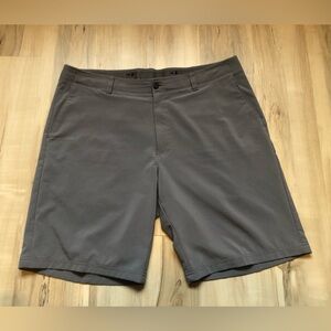 Grand Slam Golf Men's Gray Performance Dress Athletic Shorts